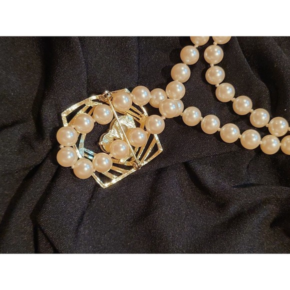 Vintage Mid Century Gold Tone Brooch Pin Collection Faux Pearl Necklace Lot 5 - Picture 10 of 12
